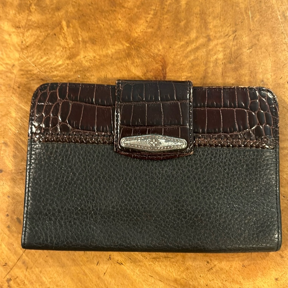 BRIGHTON WALLET